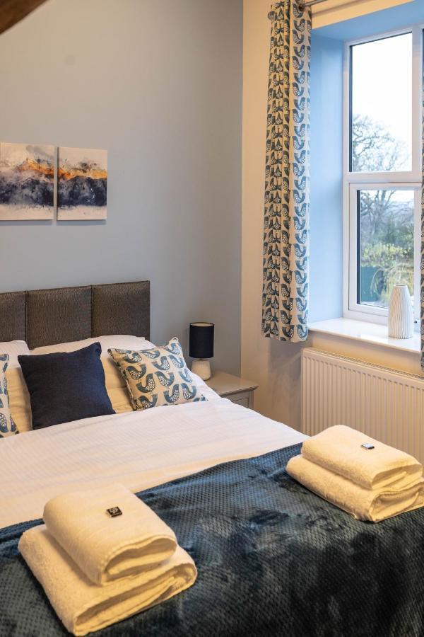 Bodfari Caer Fedwen Barns Clwyd Cottage Two Bed, Barn Conversion With Private Hot Tub מראה חיצוני תמונה