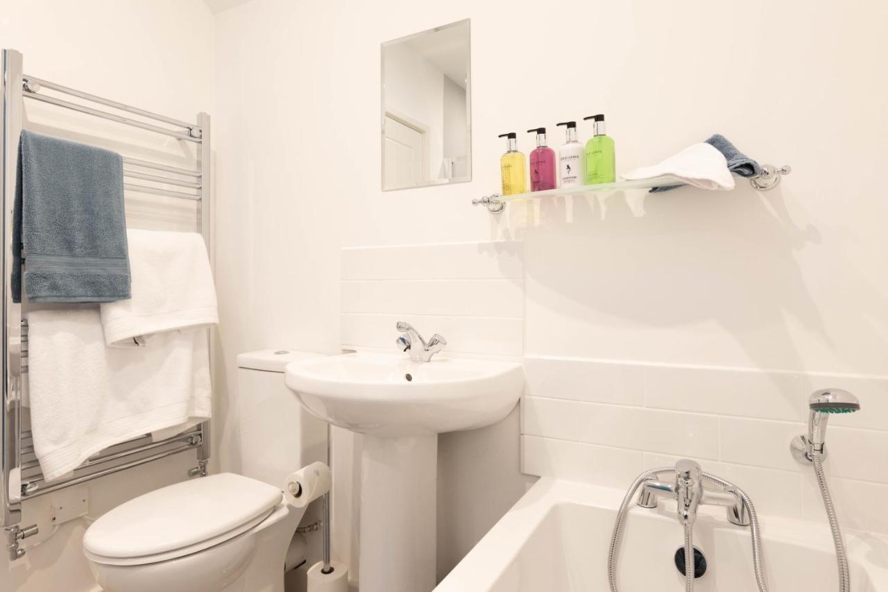Bodfari Caer Fedwen Barns Clwyd Cottage Two Bed, Barn Conversion With Private Hot Tub מראה חיצוני תמונה